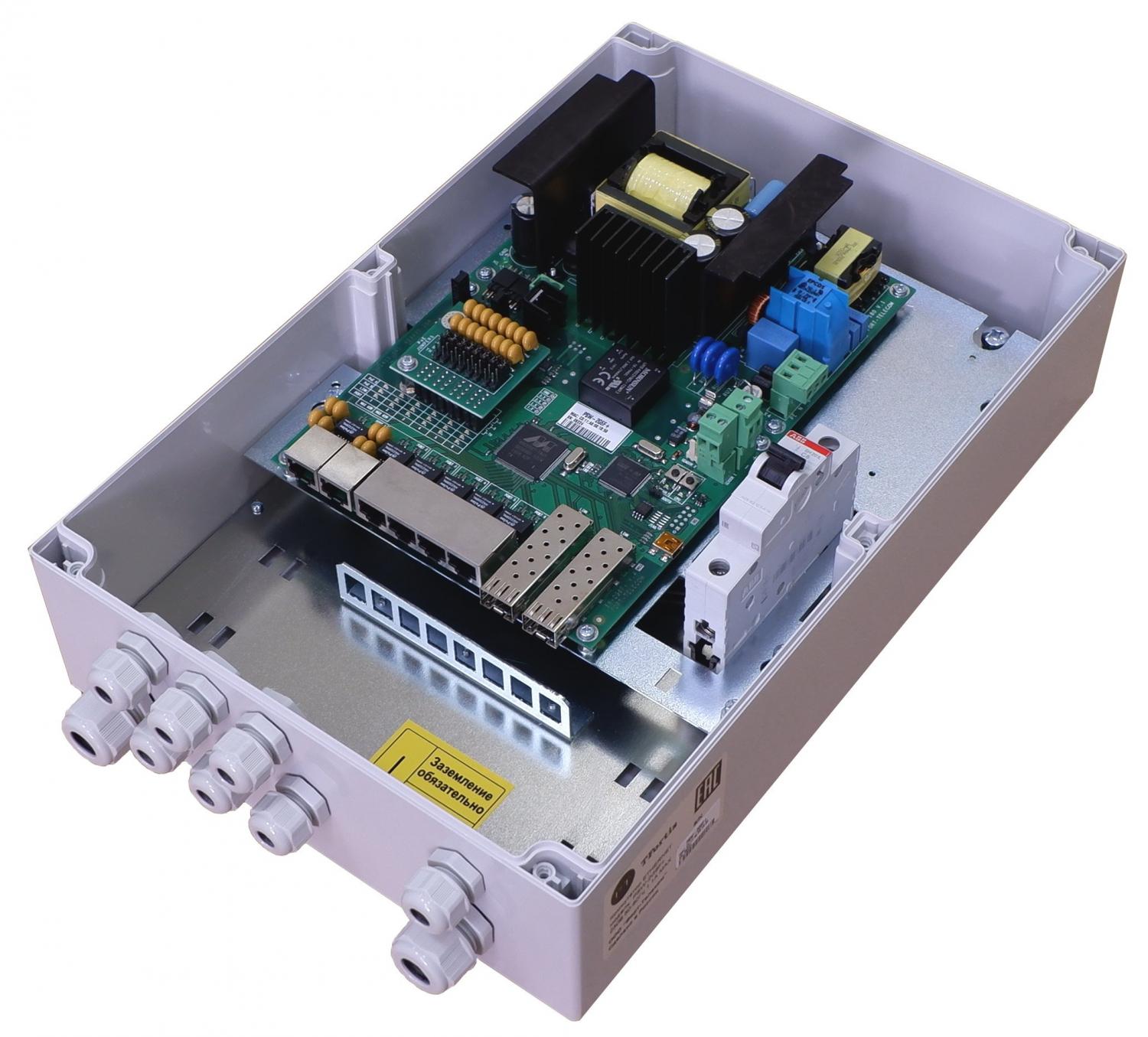 TFortis PSW-2G6F+ • 8 портовый уличный узел связи