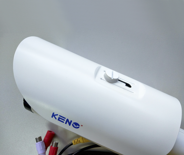 Все Keno KN-CE204A5050BR Видеокамера IP белая уличная 2,43 MPix SONY EXMOR IMX323 ИК-50м f5.0-50мм видеонаблюдения в магазине Vidos Group